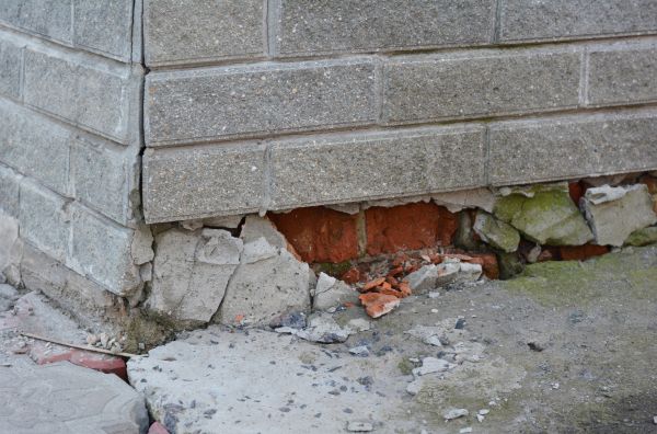 Foundation Settlement Repair in Shawnee